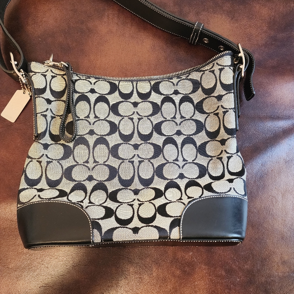 Coach Signature Black Gray Leather /Canvas 6347 Shoulder Bag Shawl